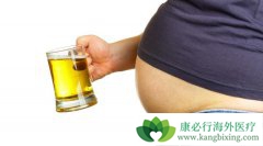 ����ҽ�Ʒ���ơ�ƶǵĴ�С�뻼ǰ���ٰ��ĸ��ʳ�����