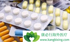 ӡ��ҩ�ĳɱ��ʹٽ�ӡ��ҽ�����εķ���