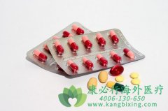 ��������(Crizotinib)����Χ������ALK���Է�Сϸ���ΰ�һ������Ч���£�